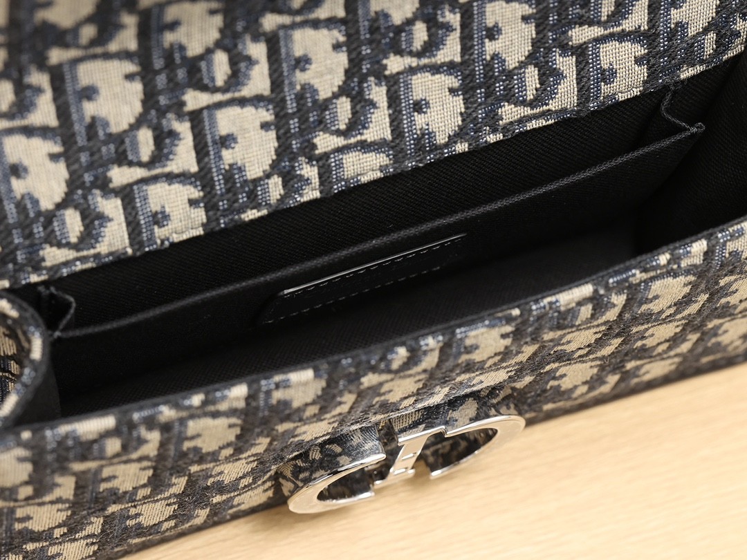 Shebag Super replica Dior Montaigne 30 east west bag review (August 2025 updated)-Molemo ka ho Fetisisa Lebenkele la Lebenkele la Marang-rang la Fake Louis Vuitton, Replica designer bag ru