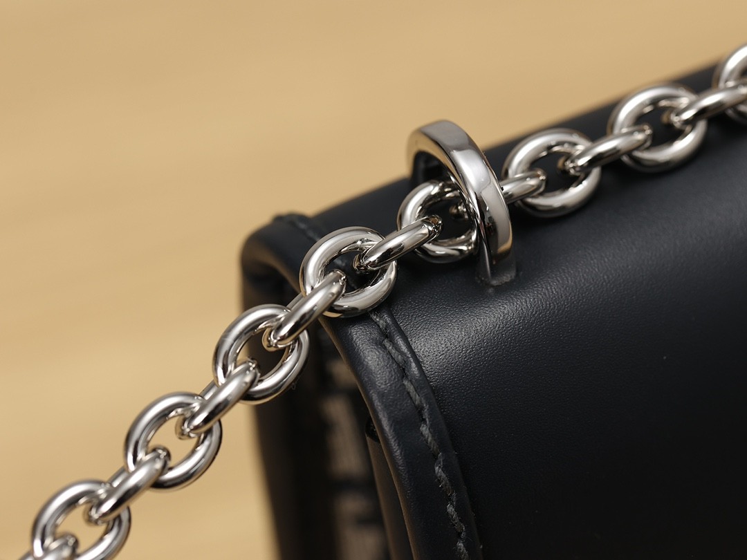 Shebag Super replica Dior Montaigne 30 east west bag review (August 2025 updated)-Molemo ka ho Fetisisa Lebenkele la Lebenkele la Marang-rang la Fake Louis Vuitton, Replica designer bag ru