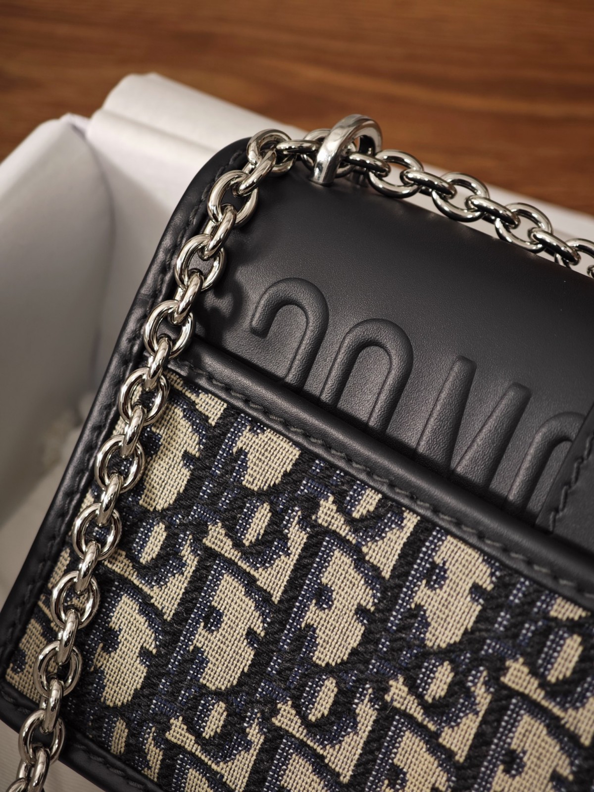 Shebag Super replica Dior Montaigne 30 east west bag review (August 2025 updated)-Molemo ka ho Fetisisa Lebenkele la Lebenkele la Marang-rang la Fake Louis Vuitton, Replica designer bag ru