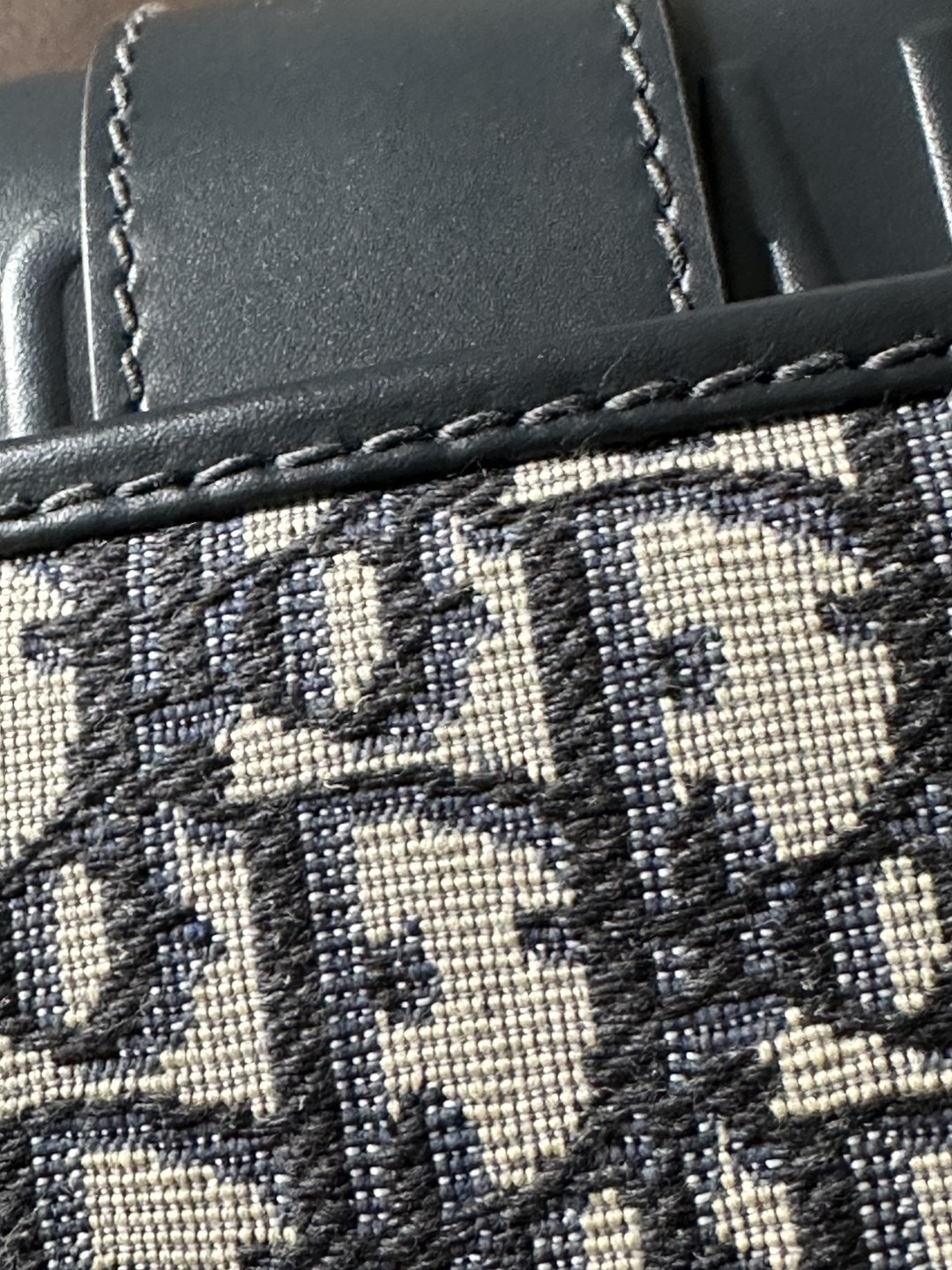 Shebag Super replica Dior Montaigne 30 east west bag review (August 2025 updated)-Molemo ka ho Fetisisa Lebenkele la Lebenkele la Marang-rang la Fake Louis Vuitton, Replica designer bag ru
