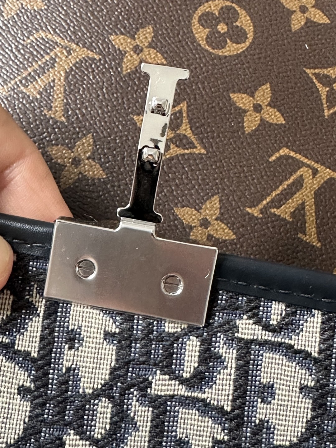 Shebag Super replica Dior Montaigne 30 east west bag review (August 2025 updated)-Molemo ka ho Fetisisa Lebenkele la Lebenkele la Marang-rang la Fake Louis Vuitton, Replica designer bag ru
