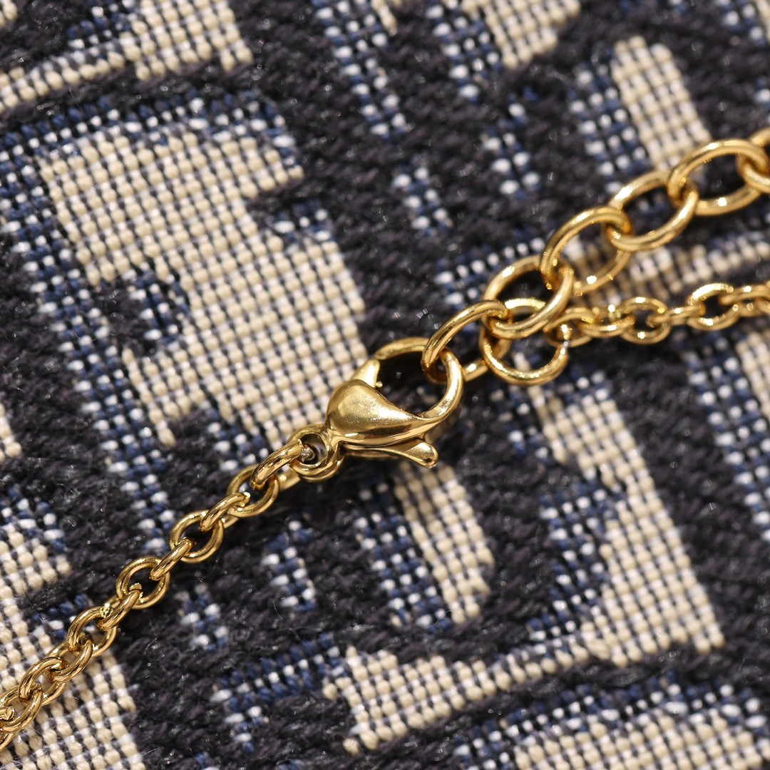 Shebag super replica Dior necklace review（August 2025 Updated）-Najlepsza jakość fałszywych torebek Louis Vuitton Sklep internetowy, projektant repliki torebki ru