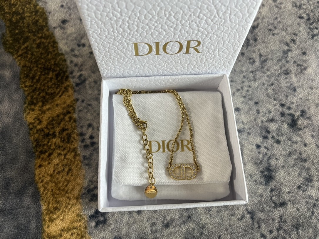 Shebag super replica Dior necklace review（August 2025 Updated）-Najlepsza jakość fałszywych torebek Louis Vuitton Sklep internetowy, projektant repliki torebki ru