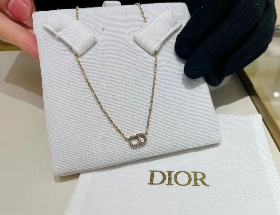 Shebag super replica Dior necklace review（August 2025 Updated）-Najlepsza jakość fałszywych torebek Louis Vuitton Sklep internetowy, projektant repliki torebki ru