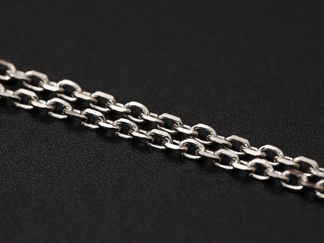 Shebag Super replica Dior necklace in silver(August 2025 updated)-Best Quality Fake Louis Vuitton Bag Online Store, Replica designer bag ru