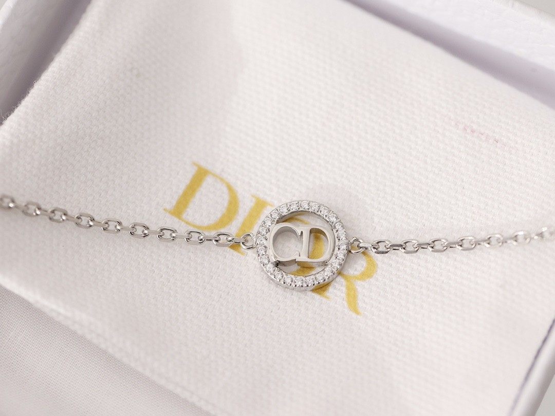 Shebag Super replica Dior necklace in silver(August 2025 updated)-Best Quality Fake Louis Vuitton Bag Online Store, Replica designer bag ru