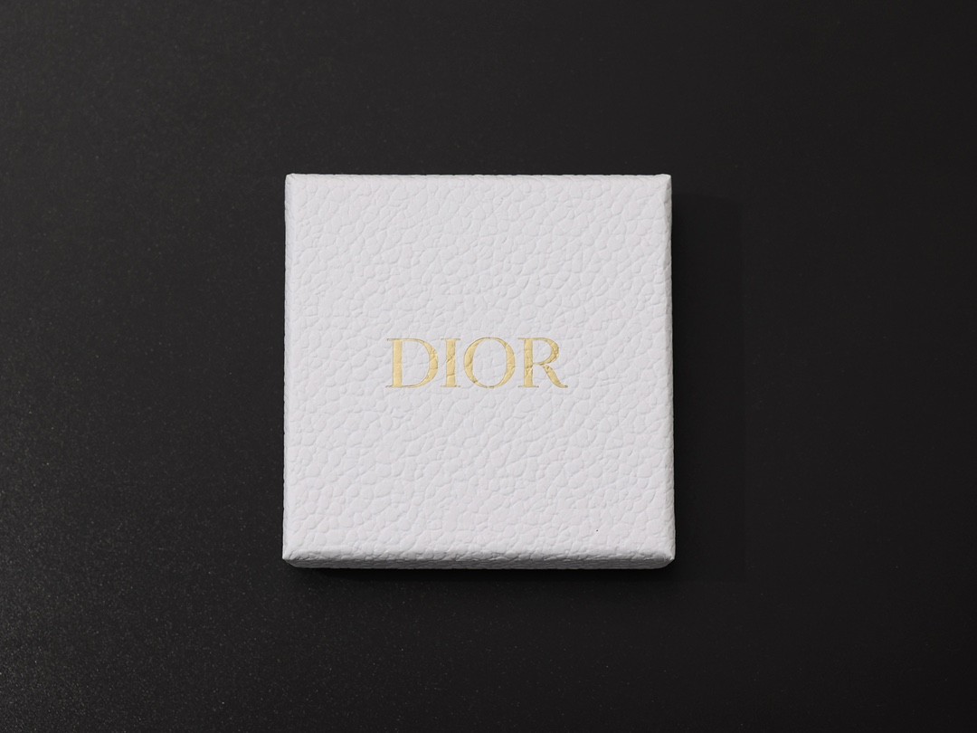 Shebag Super replica Dior necklace in silver(August 2025 updated)-Best Quality Fake Louis Vuitton Bag Online Store, Replica designer bag ru