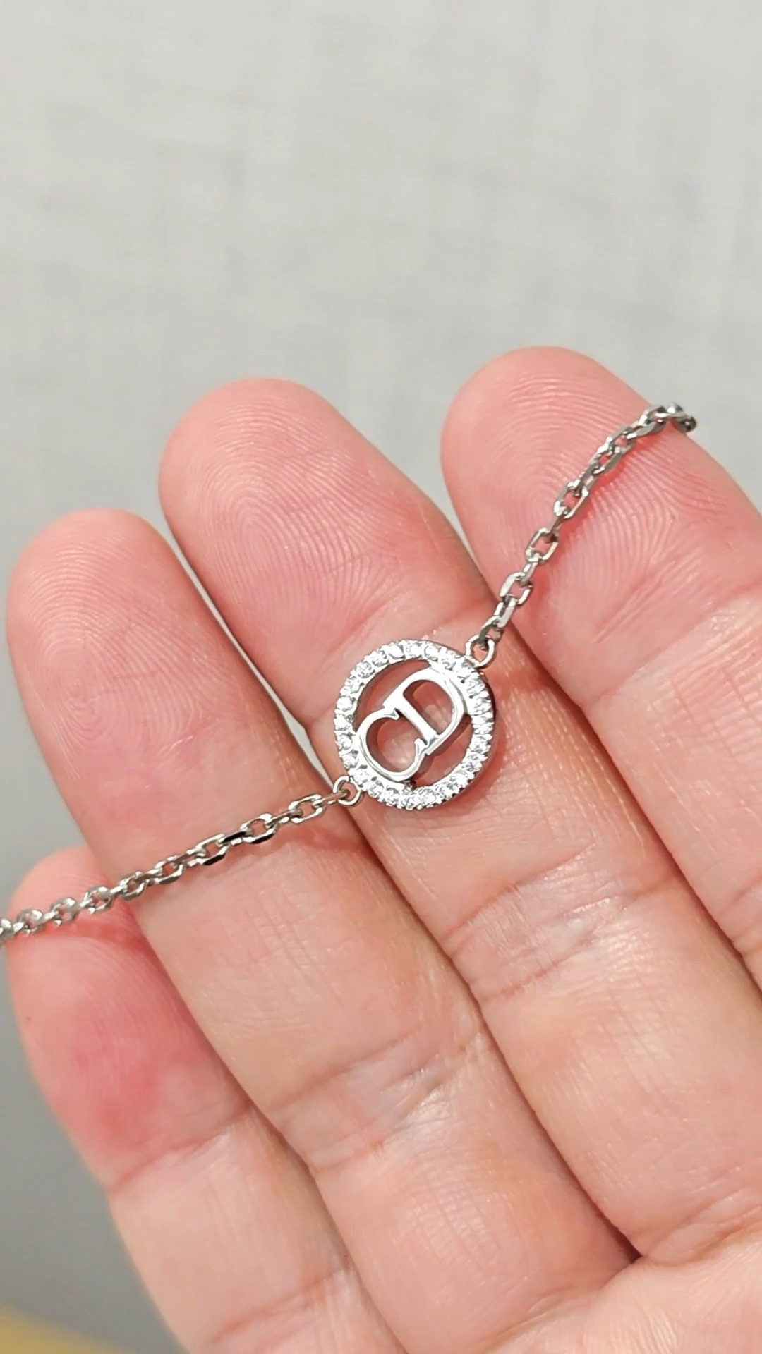 Shebag Super replica Dior necklace in silver(August 2025 updated)-Best Quality Fake Louis Vuitton Bag Online Store, Replica designer bag ru