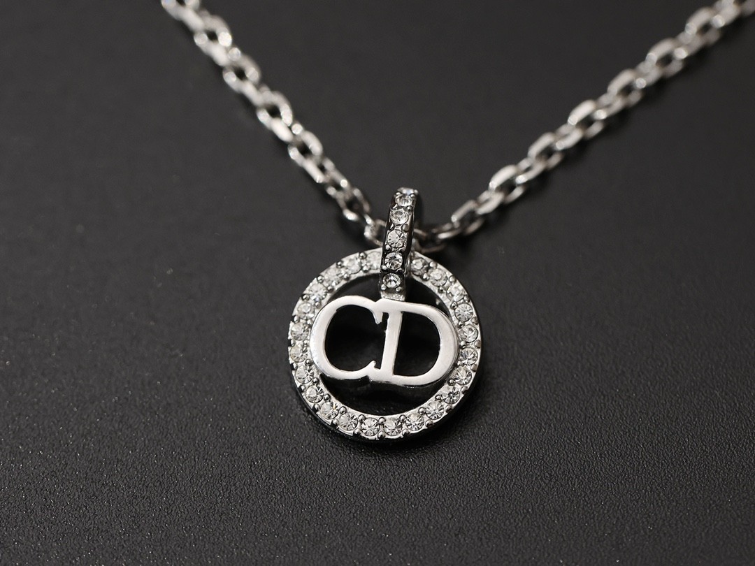 Shebag Super replica Dior necklace in silver(August 2025 updated)-Best Quality Fake Louis Vuitton Bag Online Store, Replica designer bag ru