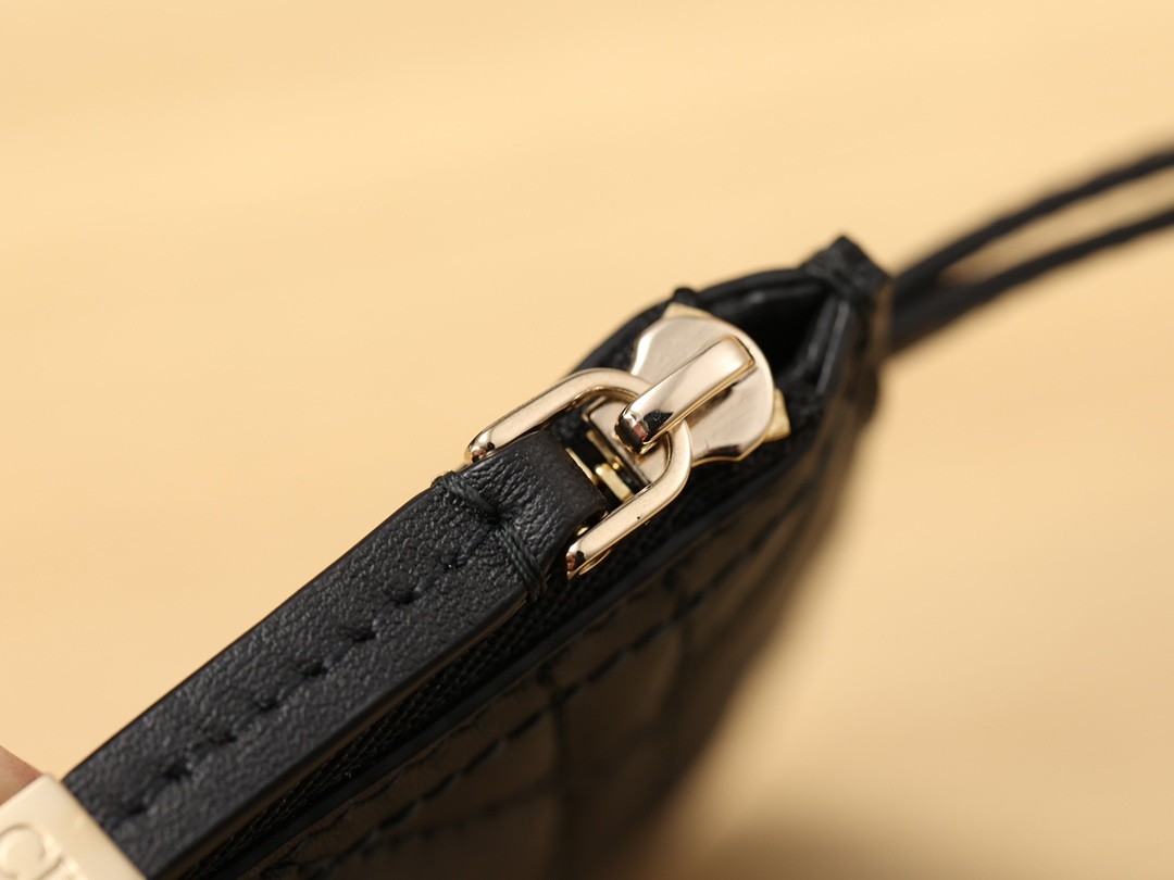 Dior Toujours medium Shebag VS Authentic bag review(August 2025 updated)-Ti o dara ju Didara iro Louis Vuitton apo Online itaja, Ajọra onise apo ru