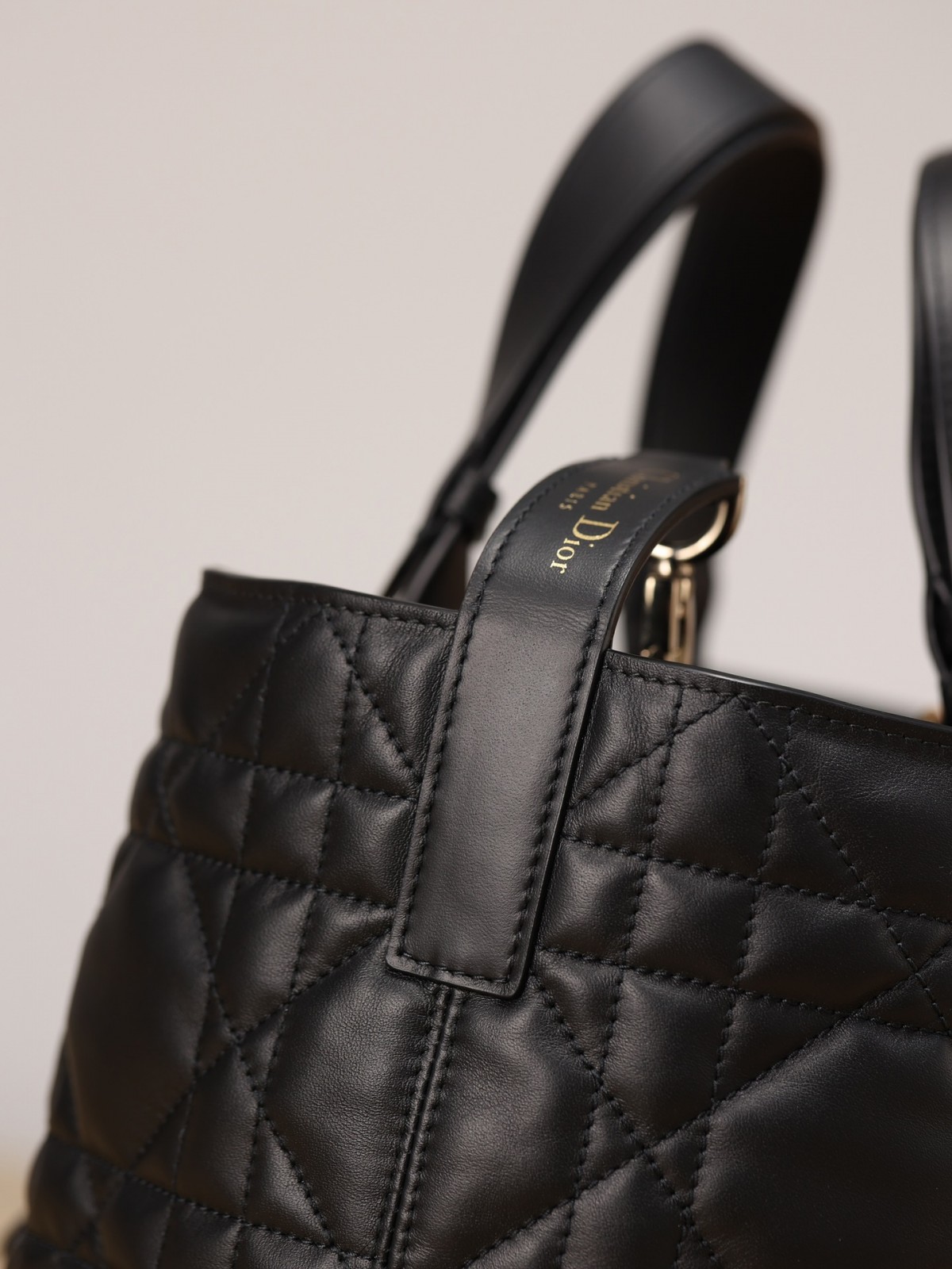 Dior Toujours medium Shebag VS Authentic bag review(August 2025 updated)-Ti o dara ju Didara iro Louis Vuitton apo Online itaja, Ajọra onise apo ru