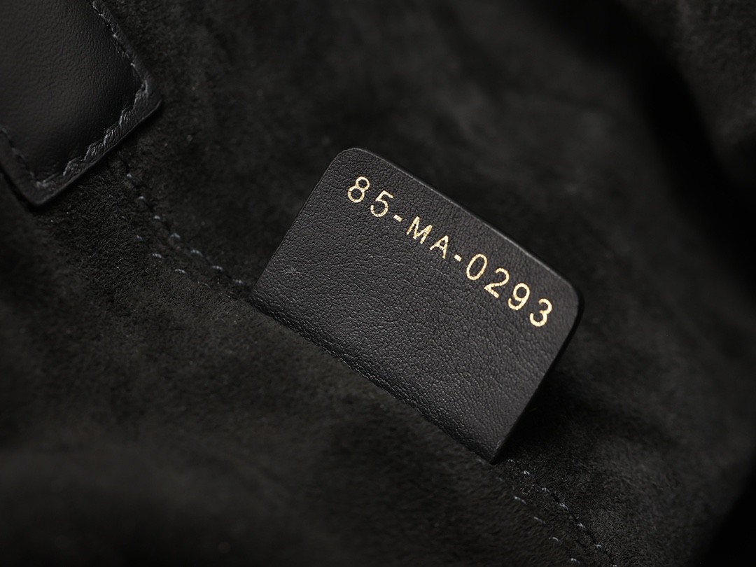 Dior Toujours medium Shebag VS Authentic bag review(August 2025 updated)-Ti o dara ju Didara iro Louis Vuitton apo Online itaja, Ajọra onise apo ru
