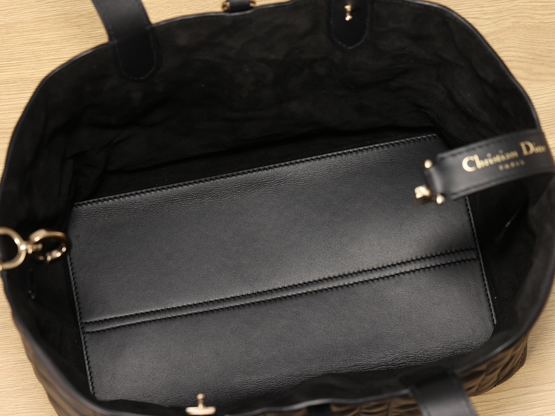Dior Toujours medium Shebag VS Authentic bag review(August 2025 updated)-Ti o dara ju Didara iro Louis Vuitton apo Online itaja, Ajọra onise apo ru