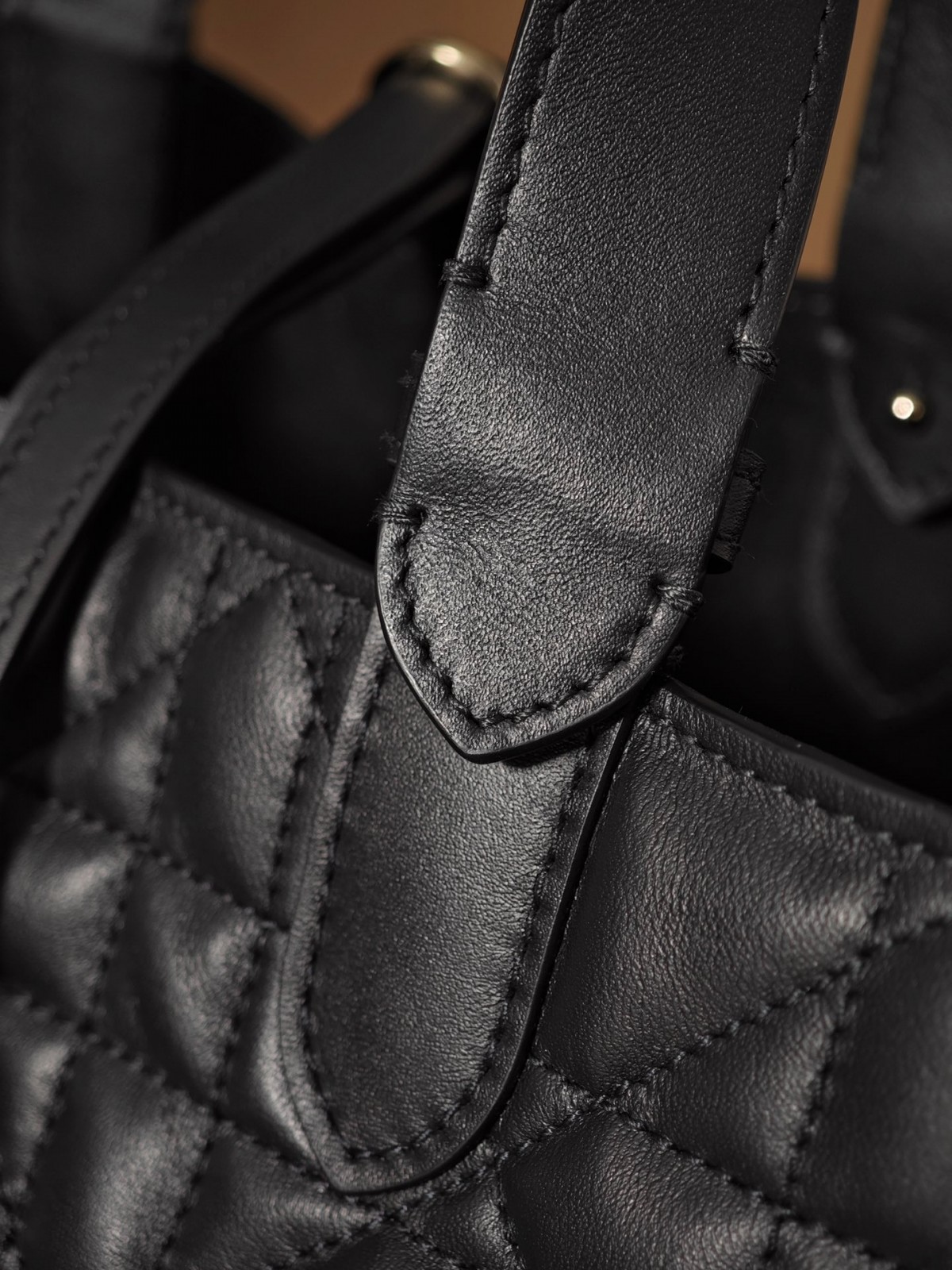 Dior Toujours medium Shebag VS Authentic bag review(August 2025 updated)-Ti o dara ju Didara iro Louis Vuitton apo Online itaja, Ajọra onise apo ru