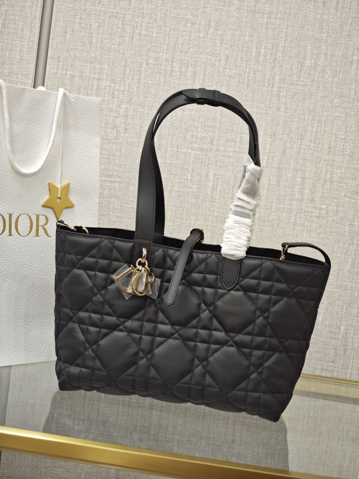 Dior Toujours medium Shebag VS Authentic bag review(August 2025 updated)-Ti o dara ju Didara iro Louis Vuitton apo Online itaja, Ajọra onise apo ru