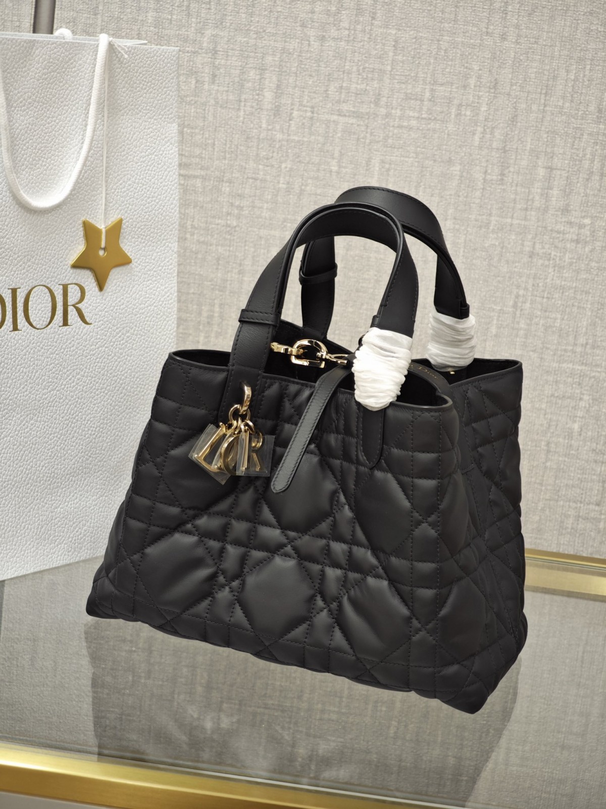Dior Toujours medium Shebag VS Authentic bag review(August 2025 updated)-Ti o dara ju Didara iro Louis Vuitton apo Online itaja, Ajọra onise apo ru