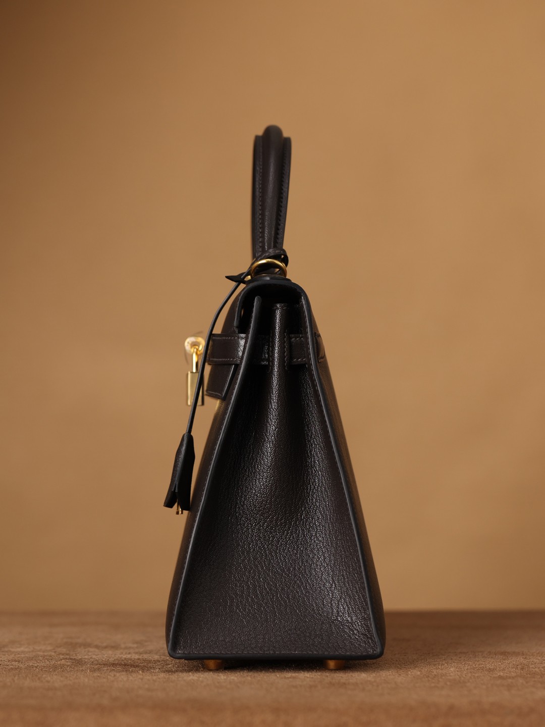 Shebag super replica Hermes Goat leather Kelly 28 bag black gold reivew(August 2025 updated)-Toko Online Tas Louis Vuitton Palsu Kualitas Terbaik, Tas desainer replika ru