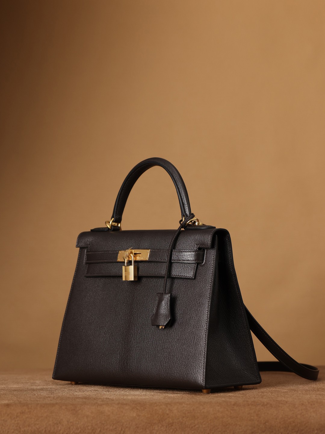 Shebag super replica Hermes Goat leather Kelly 28 bag black gold reivew(August 2025 updated)-Toko Online Tas Louis Vuitton Palsu Kualitas Terbaik, Tas desainer replika ru