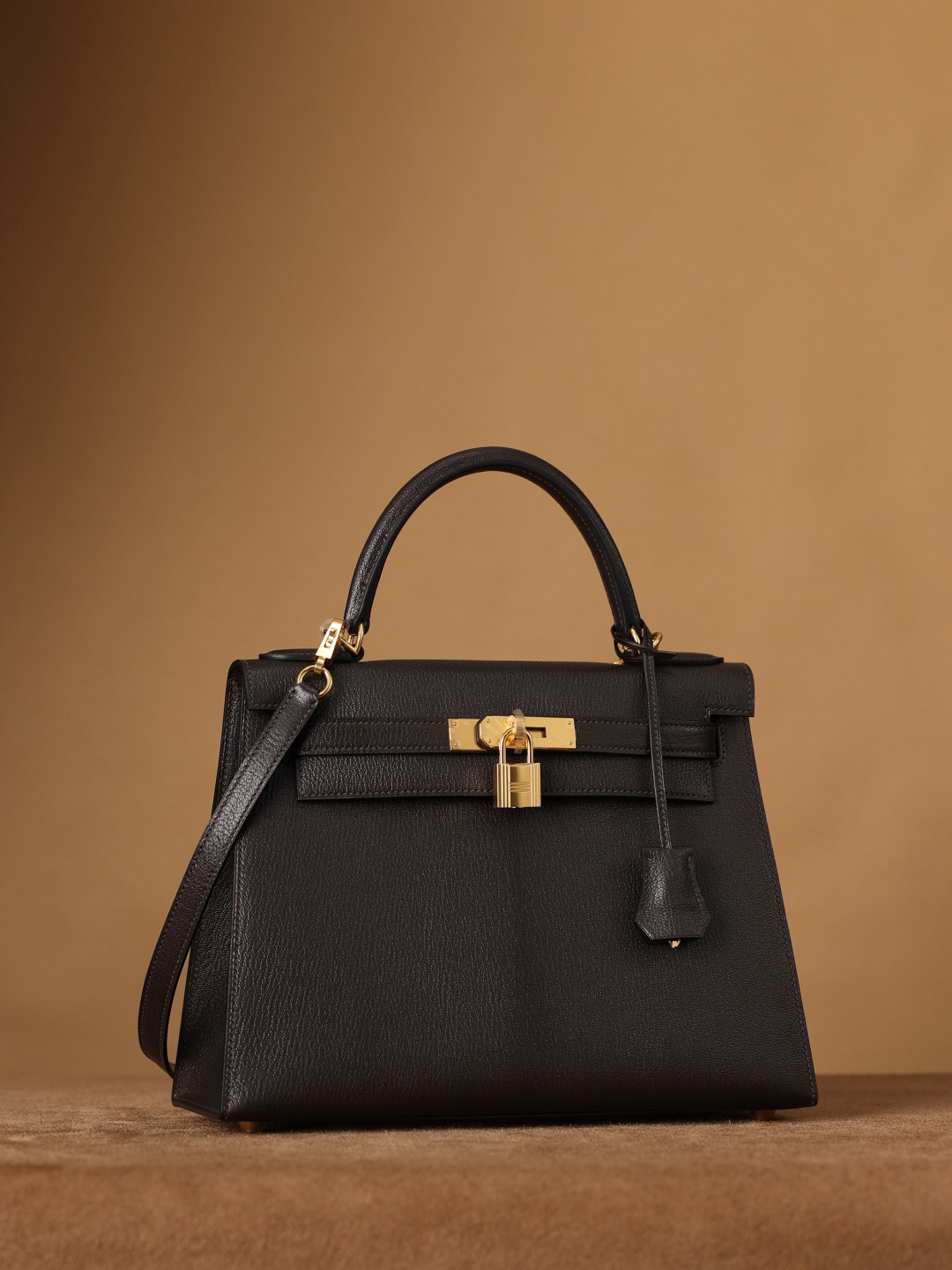 Shebag super replica Hermes Goat leather Kelly 28 bag black gold reivew(August 2025 updated)-Toko Online Tas Louis Vuitton Palsu Kualitas Terbaik, Tas desainer replika ru