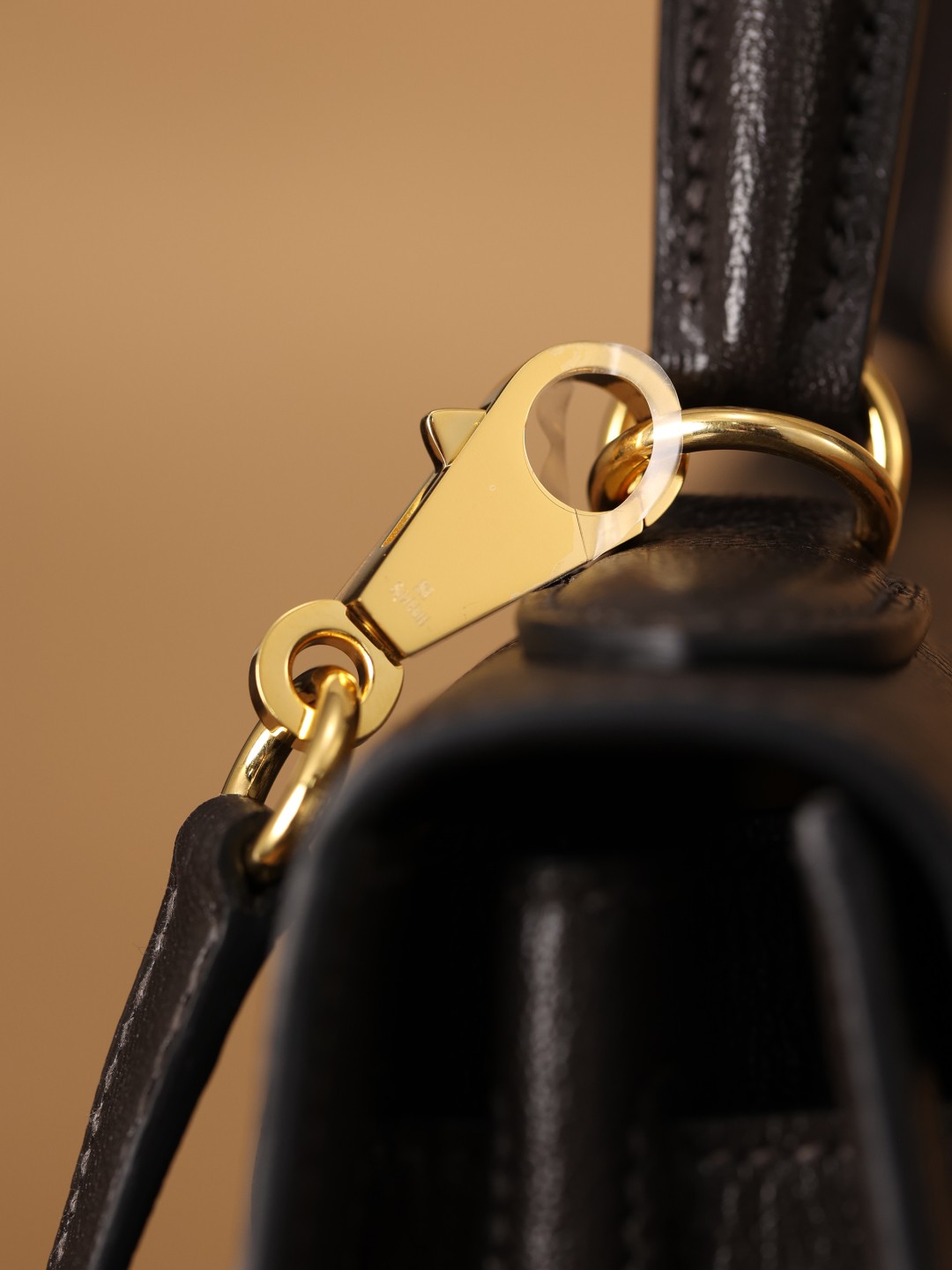 Shebag super replica Hermes Goat leather Kelly 28 bag black gold reivew(August 2025 updated)-Toko Online Tas Louis Vuitton Palsu Kualitas Terbaik, Tas desainer replika ru