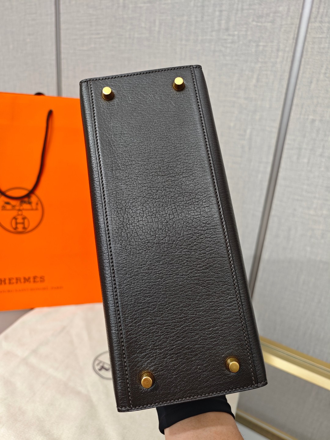 Shebag super replica Hermes Goat leather Kelly 28 bag black gold reivew(August 2025 updated)-Toko Online Tas Louis Vuitton Palsu Kualitas Terbaik, Tas desainer replika ru