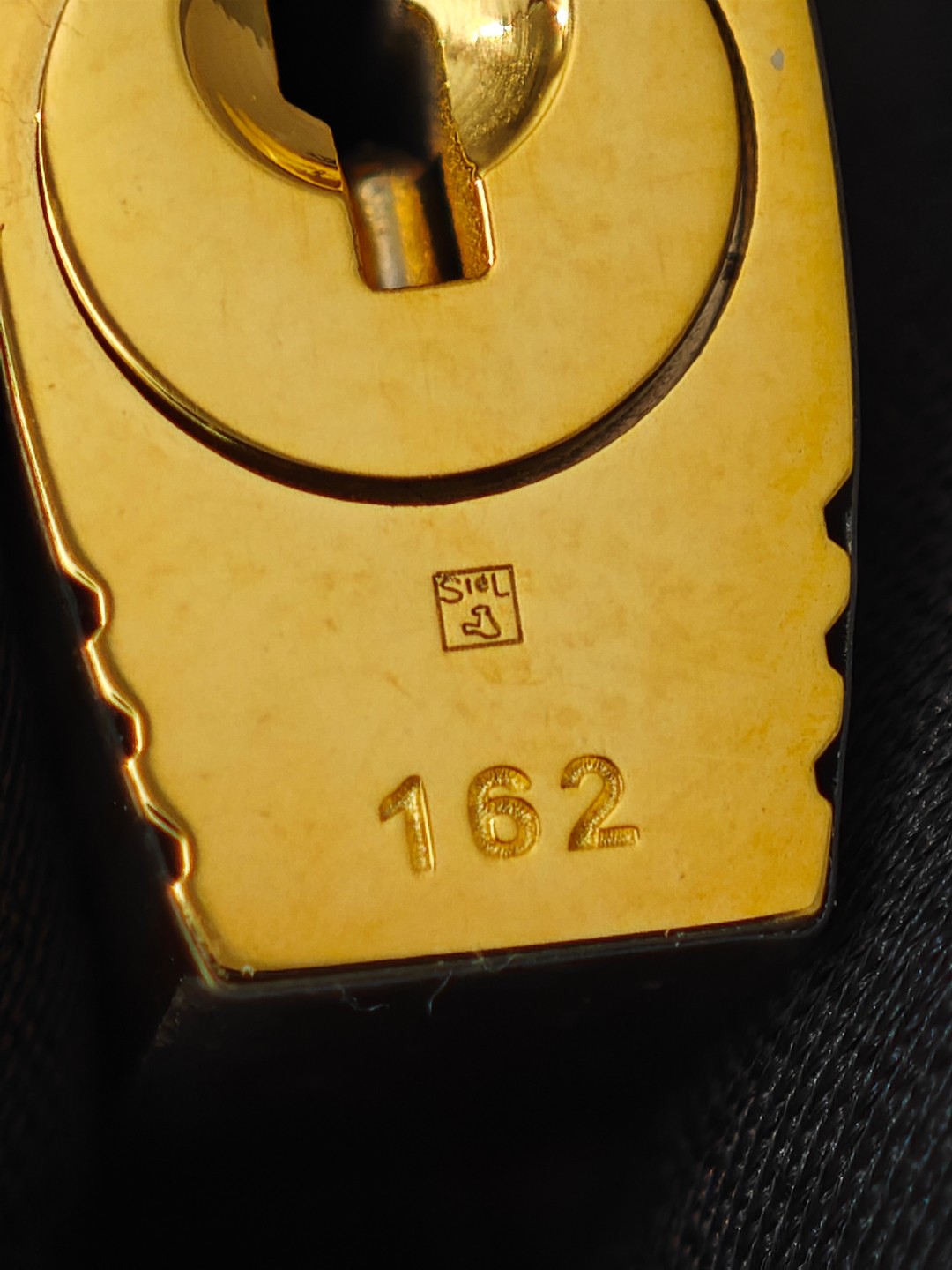 Shebag super replica Hermes Goat leather Kelly 28 bag black gold reivew(August 2025 updated)-Toko Online Tas Louis Vuitton Palsu Kualitas Terbaik, Tas desainer replika ru