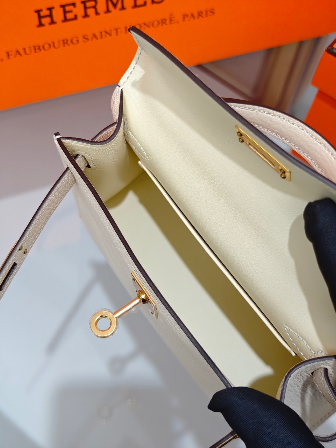 Shebag SupreGoat Mini Kelly 2-Ti o dara ju Didara iro Louis Vuitton apo Online itaja, Ajọra onise apo ru