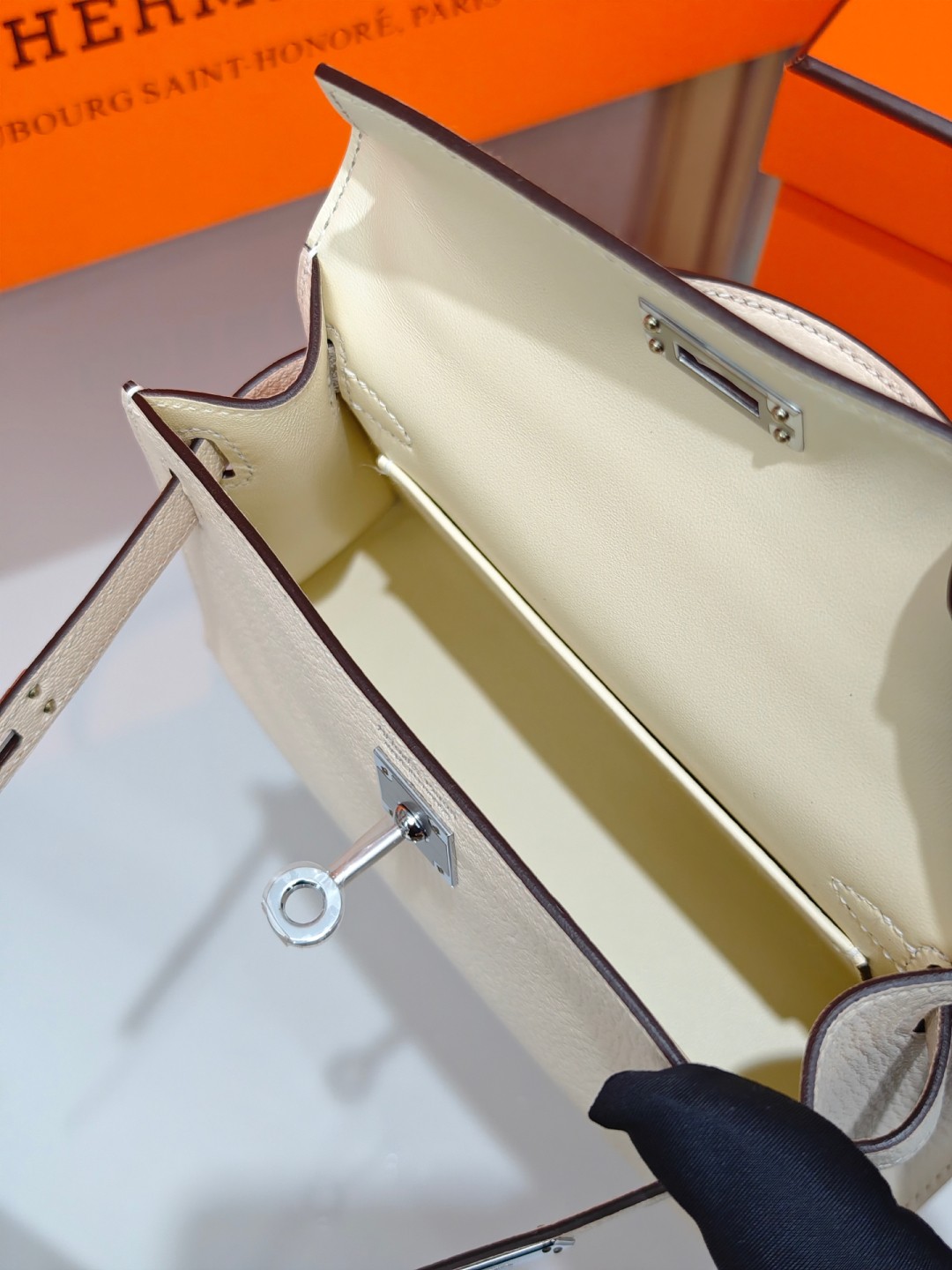 Shebag SupreGoat Mini Kelly 2-Ti o dara ju Didara iro Louis Vuitton apo Online itaja, Ajọra onise apo ru