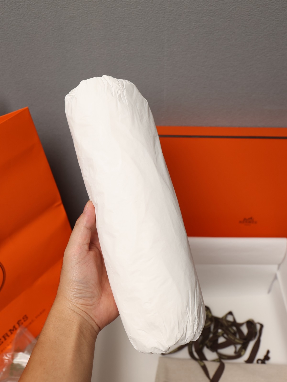Hermes boutique box-ʻOi aku ka maikaʻi o ka ʻeke Louis Vuitton ʻeke hoʻopunipuni ma ka hale kūʻai pūnaewele, ʻeke hoʻolālā kope ru