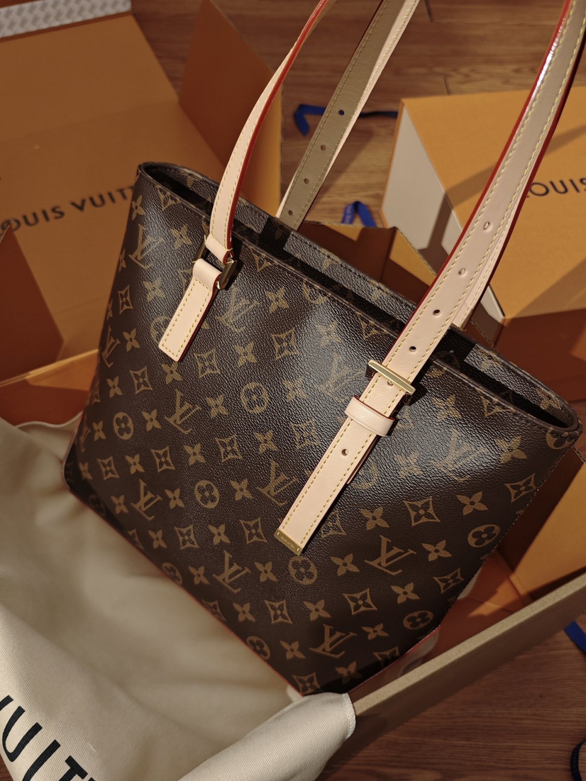 Shebag top replica Louis Vuitton Piano M12095 bag new batch comes(Sep 2025 updated)-Zoo Zoo Fake Louis Vuitton Hnab Online Khw, Replica designer hnab ru