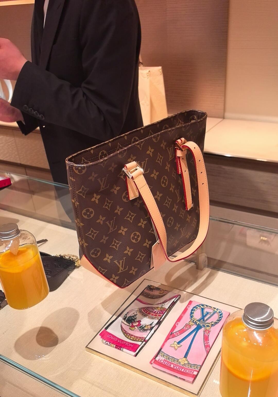 Shebag top replica Louis Vuitton Piano M12095 bag new batch comes(Sep 2025 updated)-Zoo Zoo Fake Louis Vuitton Hnab Online Khw, Replica designer hnab ru