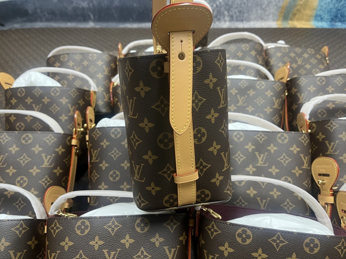 Shebag super replica Louis Vuitton Allin bb bag new arrival (Sep 2025 updated)-Best Quality Fake designer Bag Review, Replica designer bag ru