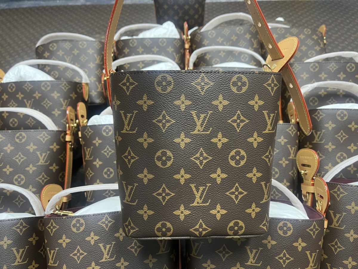 Shebag super replica Louis Vuitton Allin bb bag new arrival (Sep 2025 updated)-Best Quality Fake designer Bag Review, Replica designer bag ru