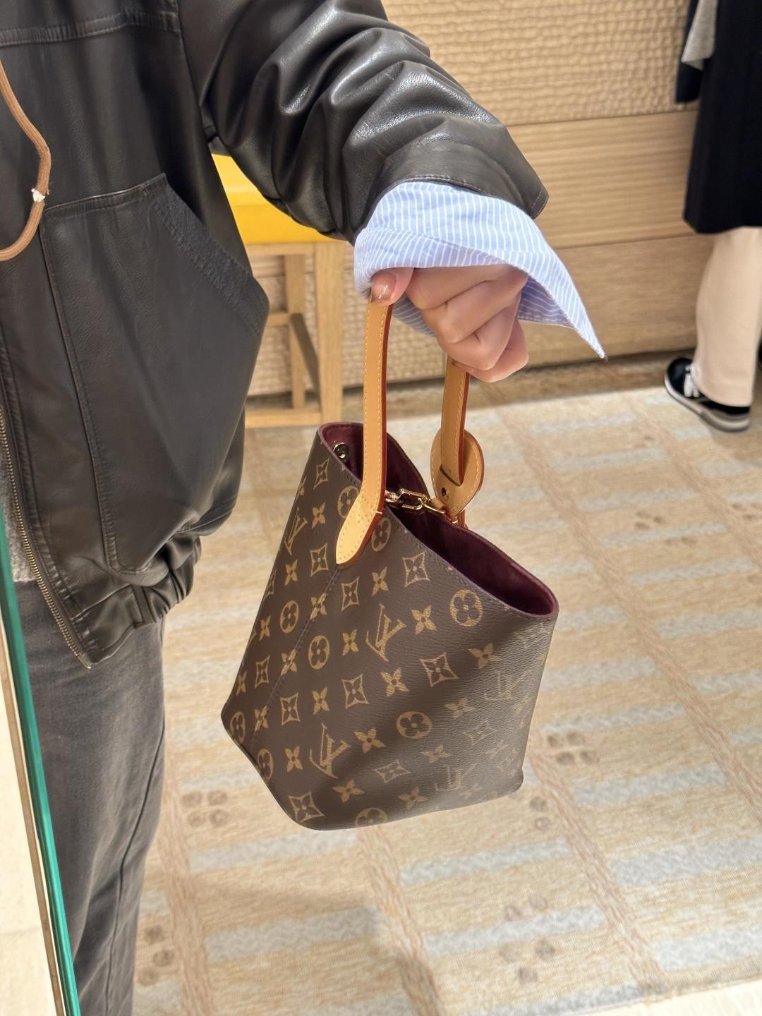 Shebag super replica Louis Vuitton Allin bb bag new arrival (Sep 2025 updated)-Best Quality Fake designer Bag Review, Replica designer bag ru