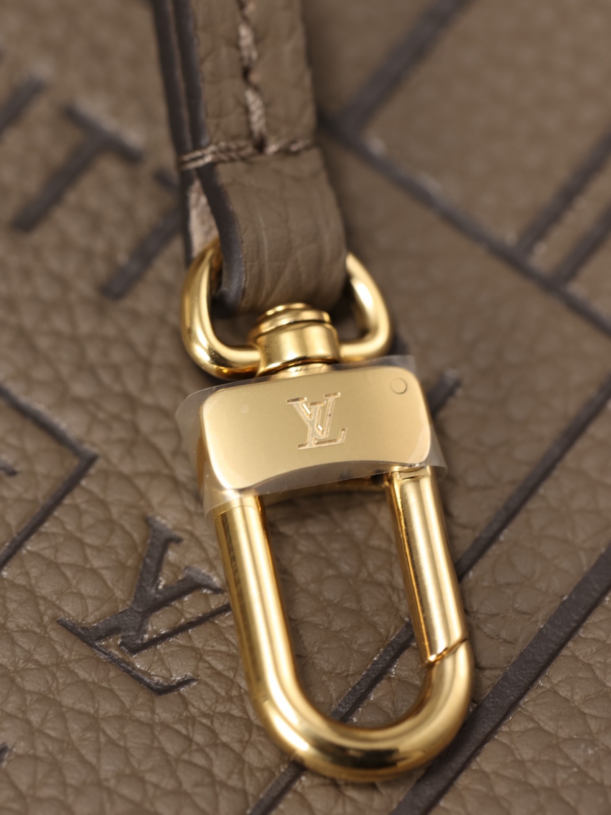 Shebag super replica Louis Vuitton M12109 NEVERFULL BANDOULIÈRE INSIDE OUT BB bag review(Sep 2025 updated)-Best Quality Fake designer Bag Review, Replica designer bag ru