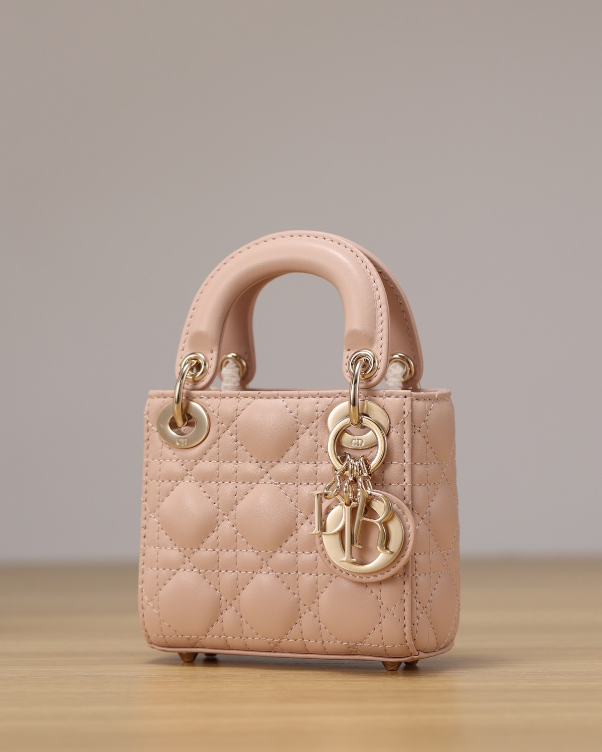 Shebag super replica Micro Lady Dior 12cm pink bag review(Sep 2025 updated)-Best Quality Fake designer Bag Review, Replica designer bag ru