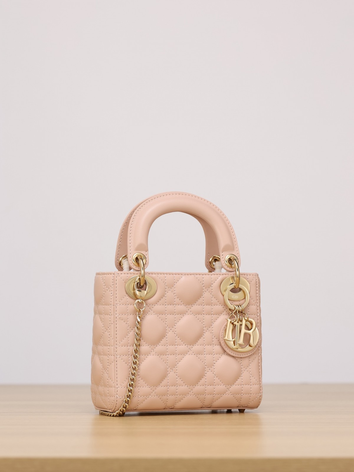 Shebag super replica Mini Lady Dior pink bag review(Sep 2025 updated)-Best Quality Fake designer Bag Review, Replica designer bag ru