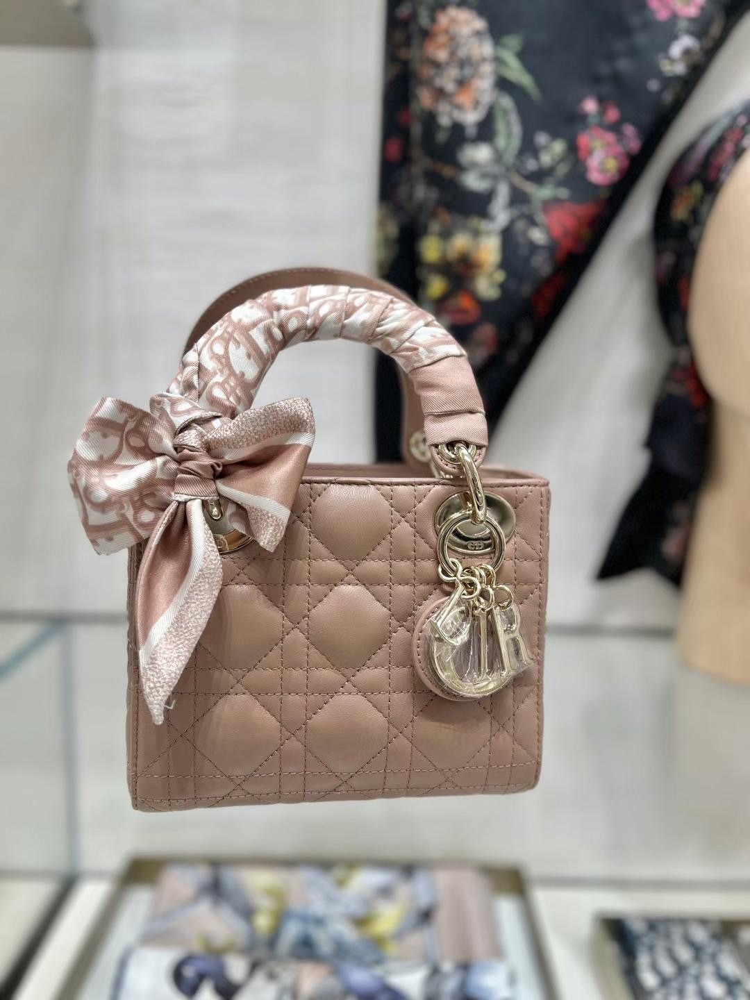Shebag super replica Mini Lady Dior pink bag review(Sep 2025 updated)-Best Quality Fake designer Bag Review, Replica designer bag ru