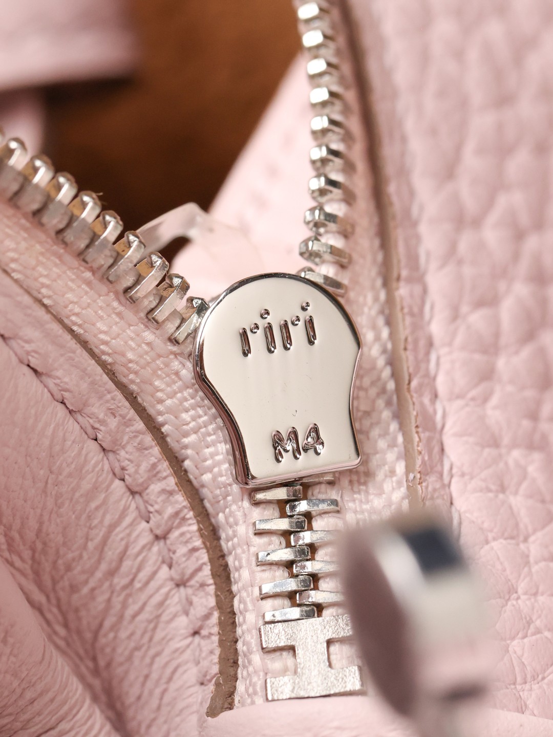Shebag hand made Hermes Purple pink mini Lindy 19cm bag review(Oct 2025 updated)-Tayada ugu Fiican ee Louis Vuitton Boorsada Online Store, Bac naqshadeeye nuqul ah