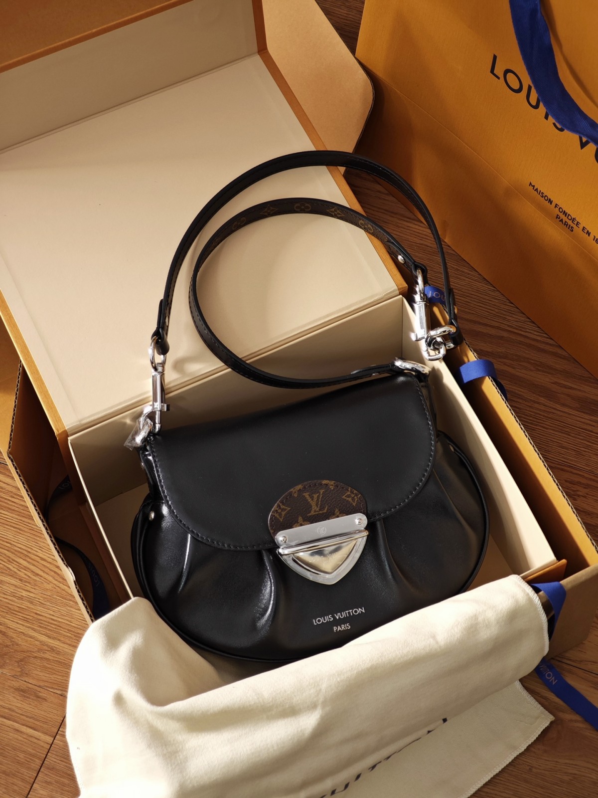 Shebag Super replica Louis Vuitton Sunset Vibe 27cm bag review(Oct 2025 updated)-Best Quality Fake Louis Vuitton Bag Online Store, Replica designer bag ru