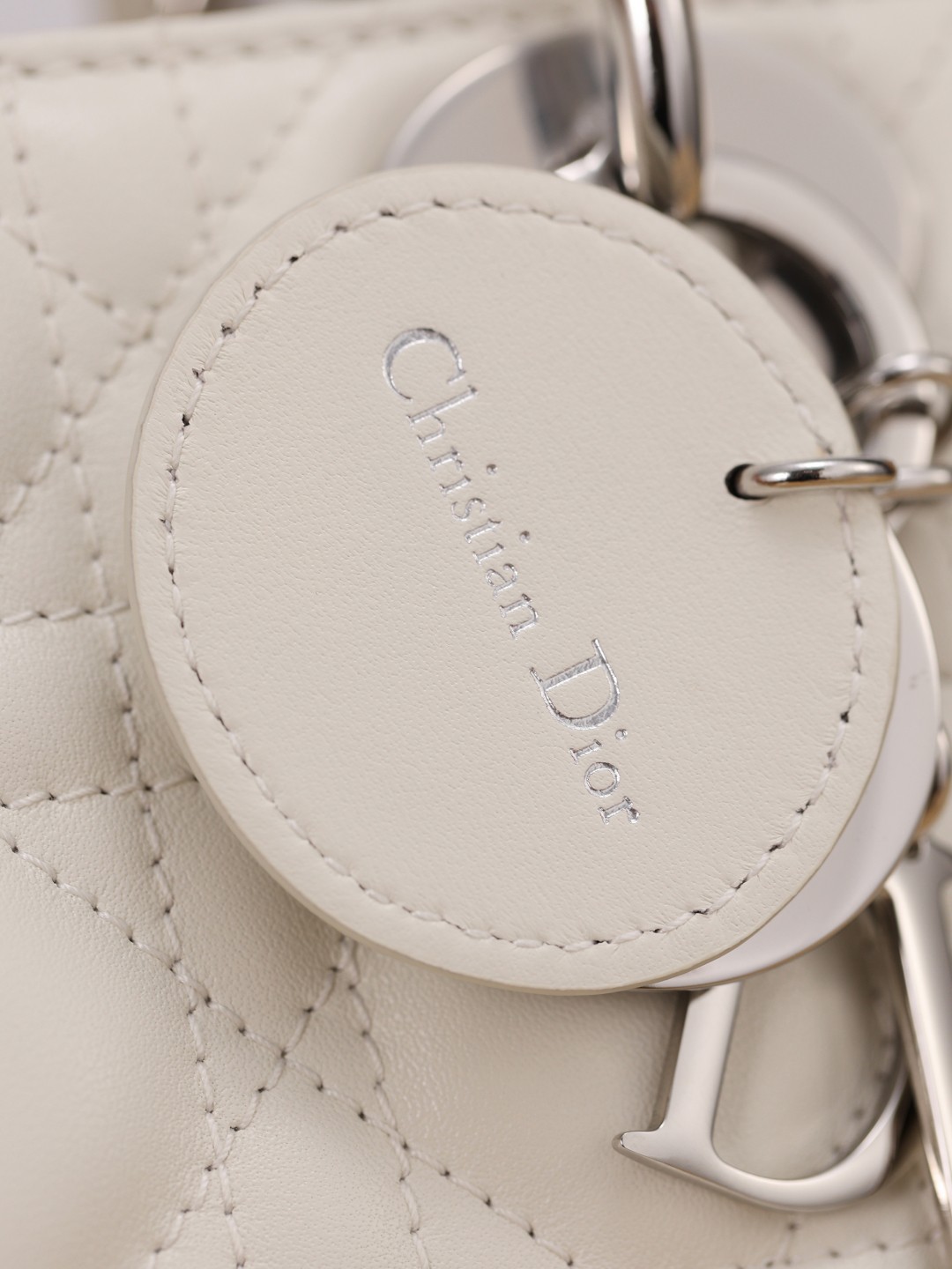 white lady dior silver hardware-Best Quality Fake Louis Vuitton Bag Online Store, Replica designer bag ru