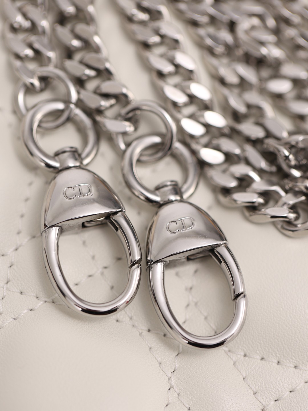 white lady dior silver hardware-Best Quality Fake Louis Vuitton Bag Online Store, Replica designer bag ru