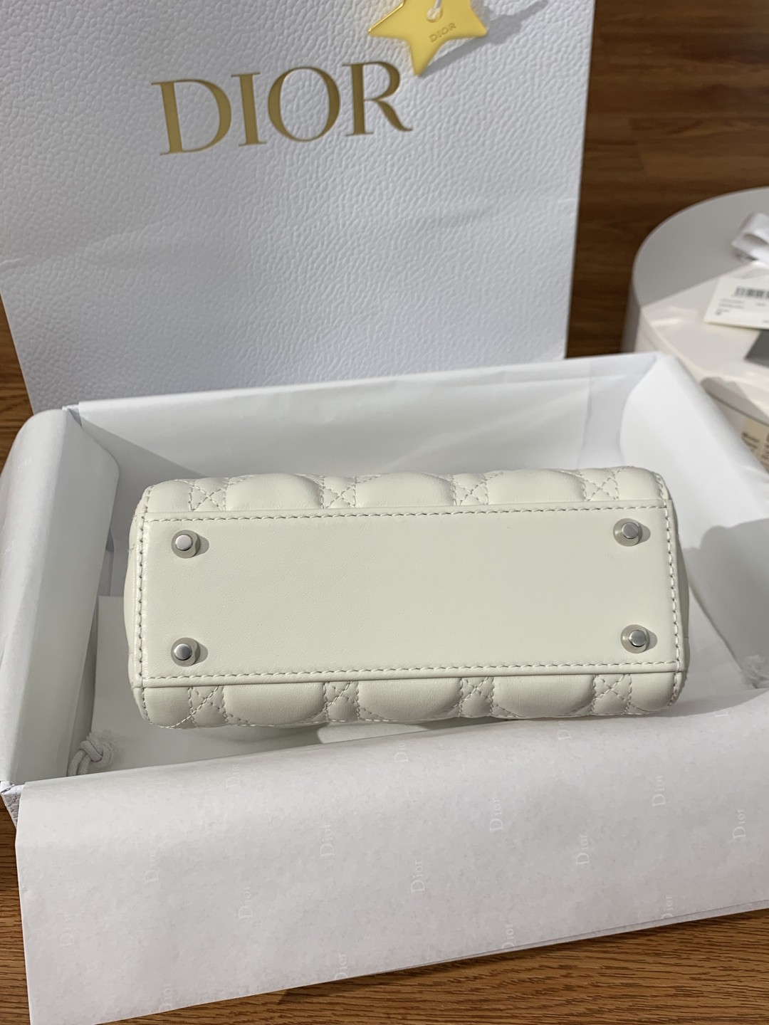 white lady dior silver hardware-Best Quality Fake Louis Vuitton Bag Online Store, Replica designer bag ru