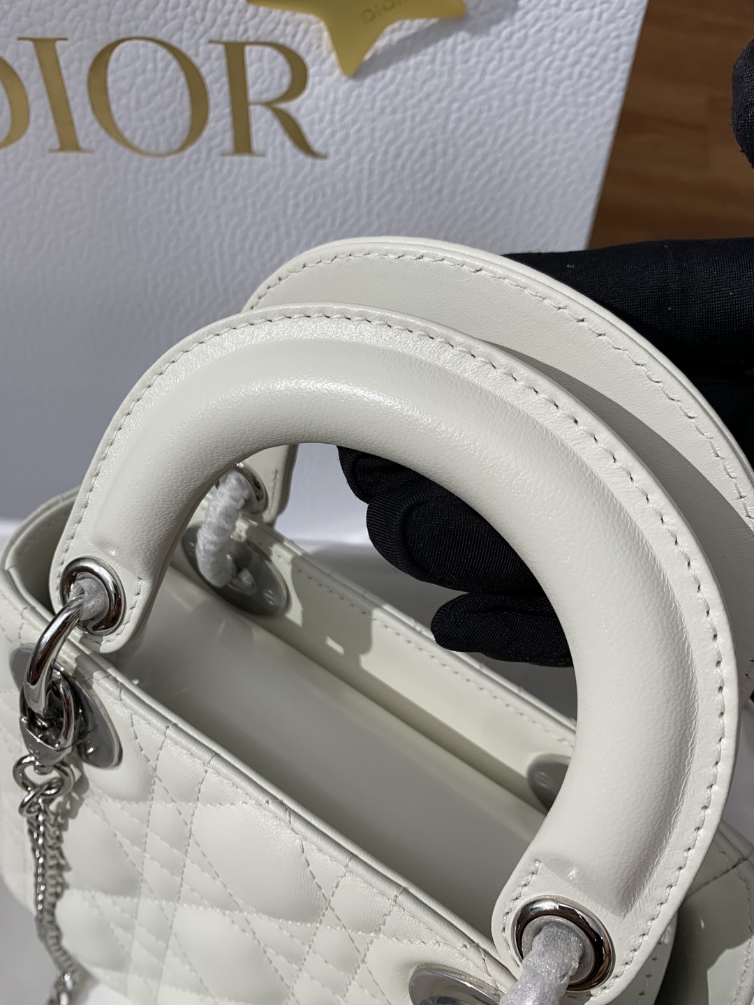 white lady dior silver hardware-Best Quality Fake Louis Vuitton Bag Online Store, Replica designer bag ru