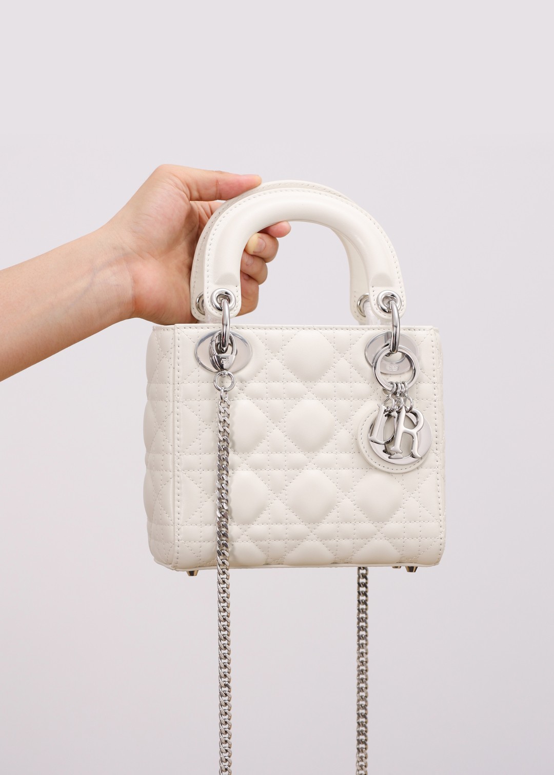 white lady dior silver hardware-Best Quality Fake Louis Vuitton Bag Online Store, Replica designer bag ru