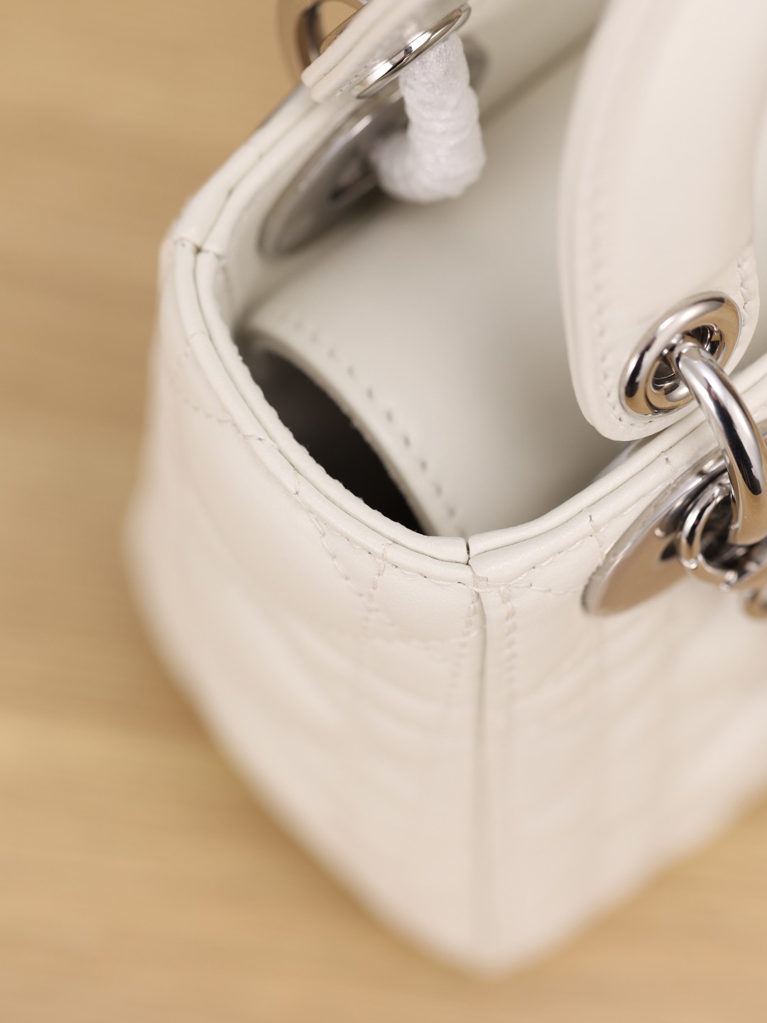 white lady dior silver hardware-Best Quality Fake Louis Vuitton Bag Online Store, Replica designer bag ru
